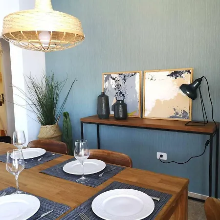 Magnific Flat With Panoramic Sea Views Daire Radazul